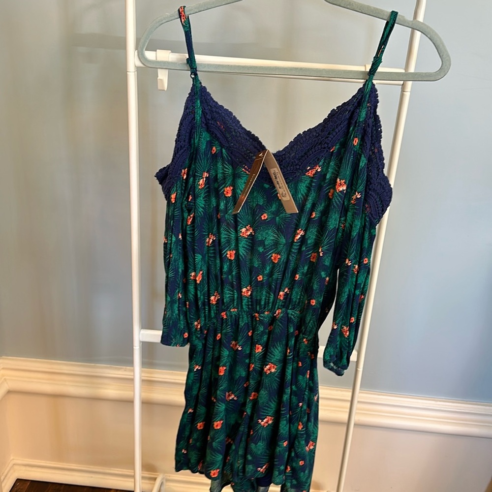 NWT Francesca’s Romper Size S.